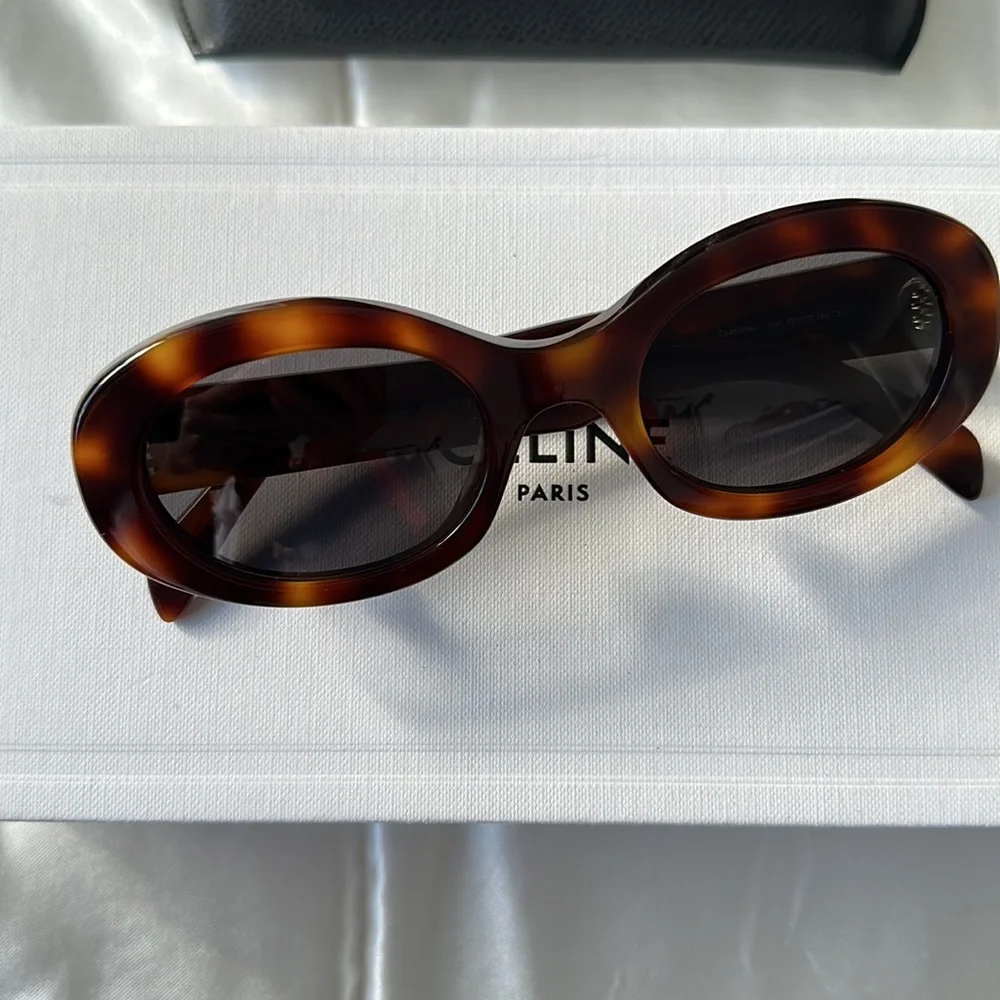 CELINE Triomphe Oval Sunglasses (Brand New) - Picture 3 of 6